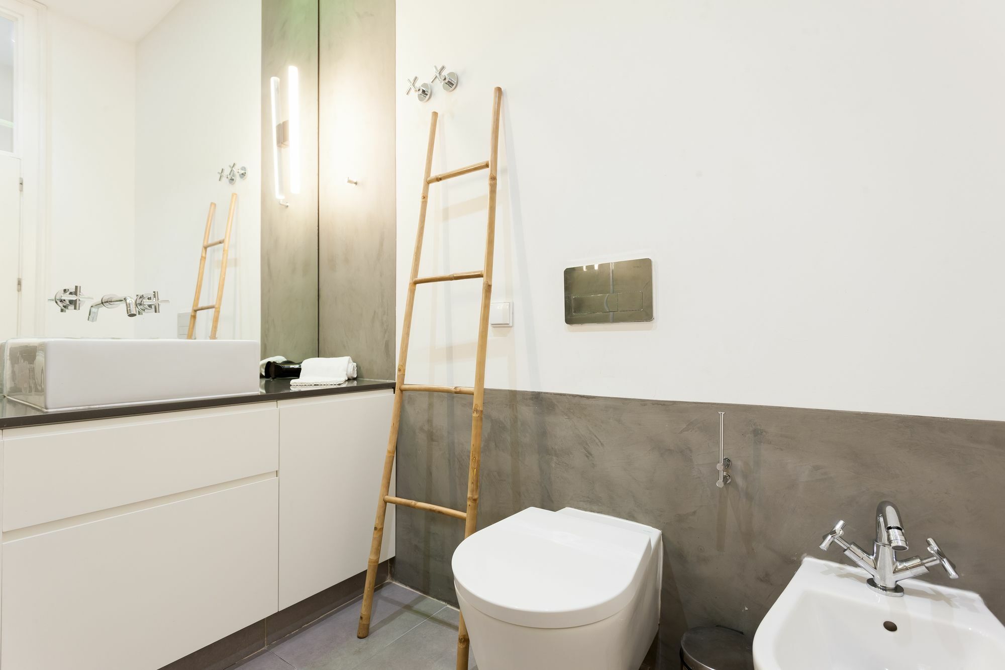 Baixa Tile Blue Two-Bedroom Apartment - By Lu Holidays Lisboa Exteriör bild