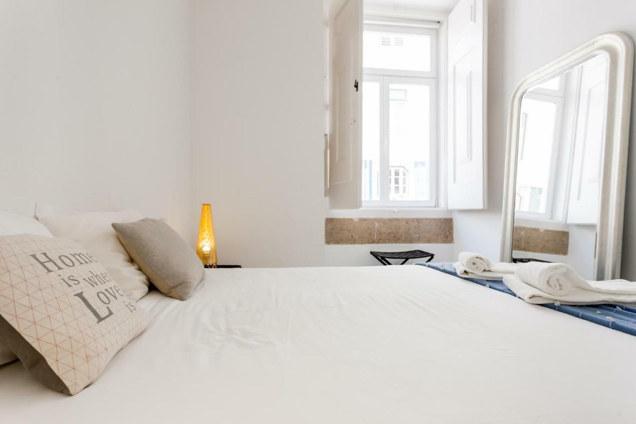 Baixa Tile Blue Two-Bedroom Apartment - By Lu Holidays Lisboa Exteriör bild